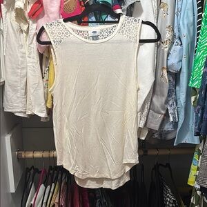 5 for $25 Old Navy Women's Cream Lace Shoulder Top